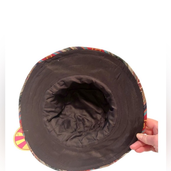 Jayli patchwork hat - Picture 3 of 4